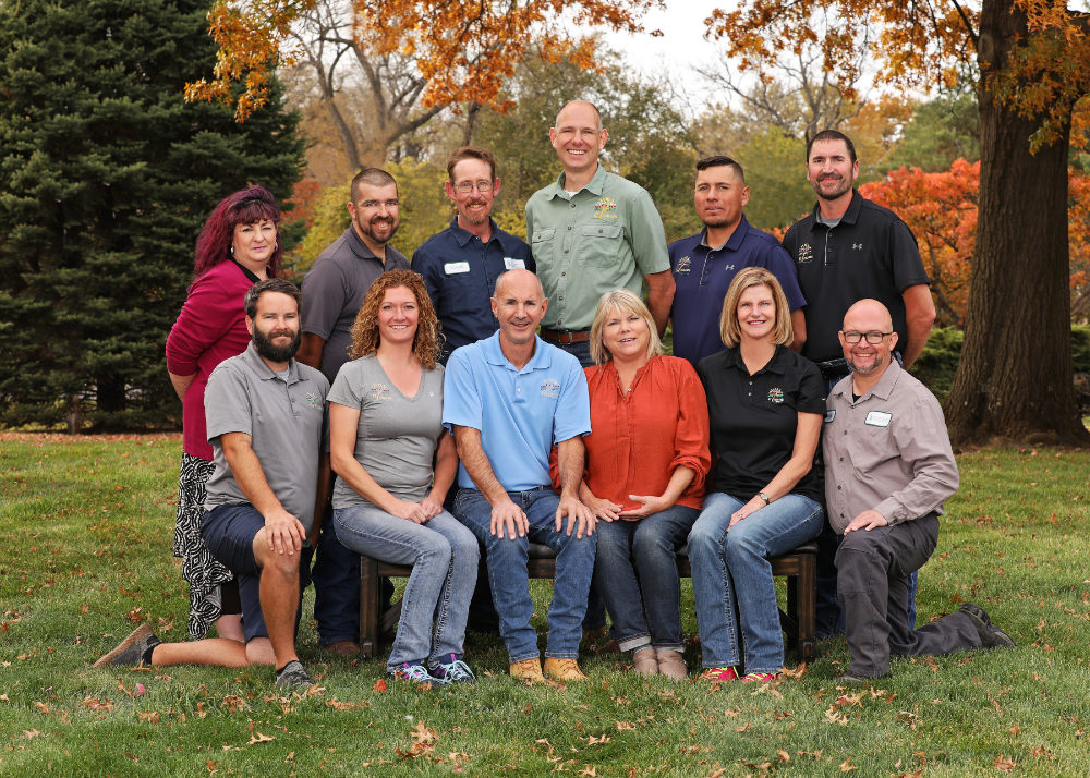 4T Lawn Team
