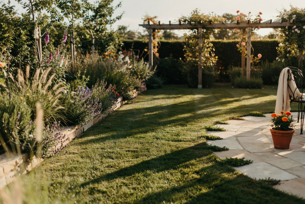 Residential backyard landscaping in Johnson County, KS by 4T Total Lawn